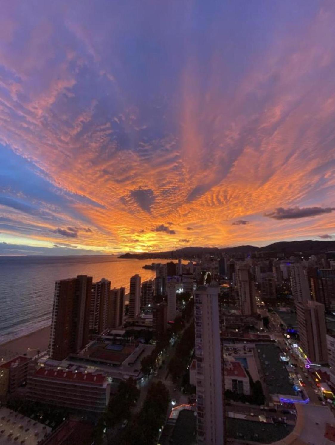 Apartment Seimar Benidorm Con Vistas Al Mar Екстер'єр фото